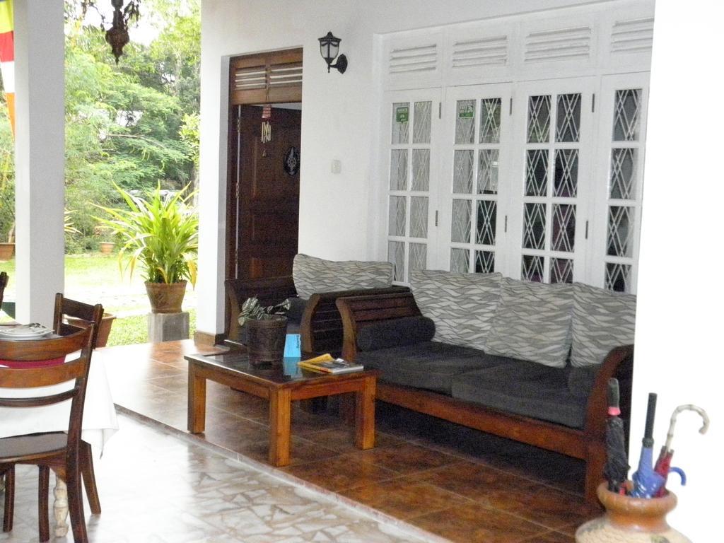 Villa Begonia Katugastota Exterior foto
